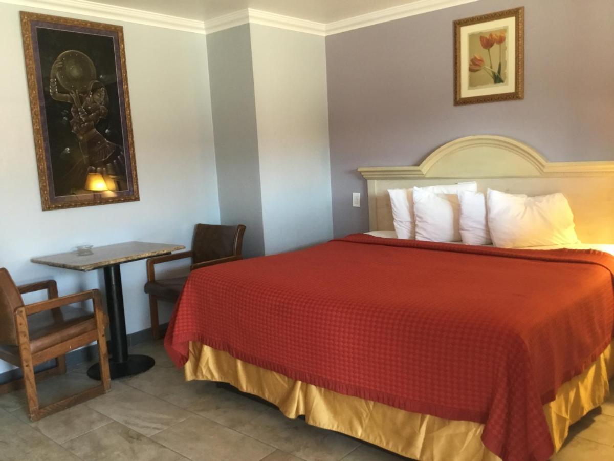 Budget Inn Plainview Екстериор снимка