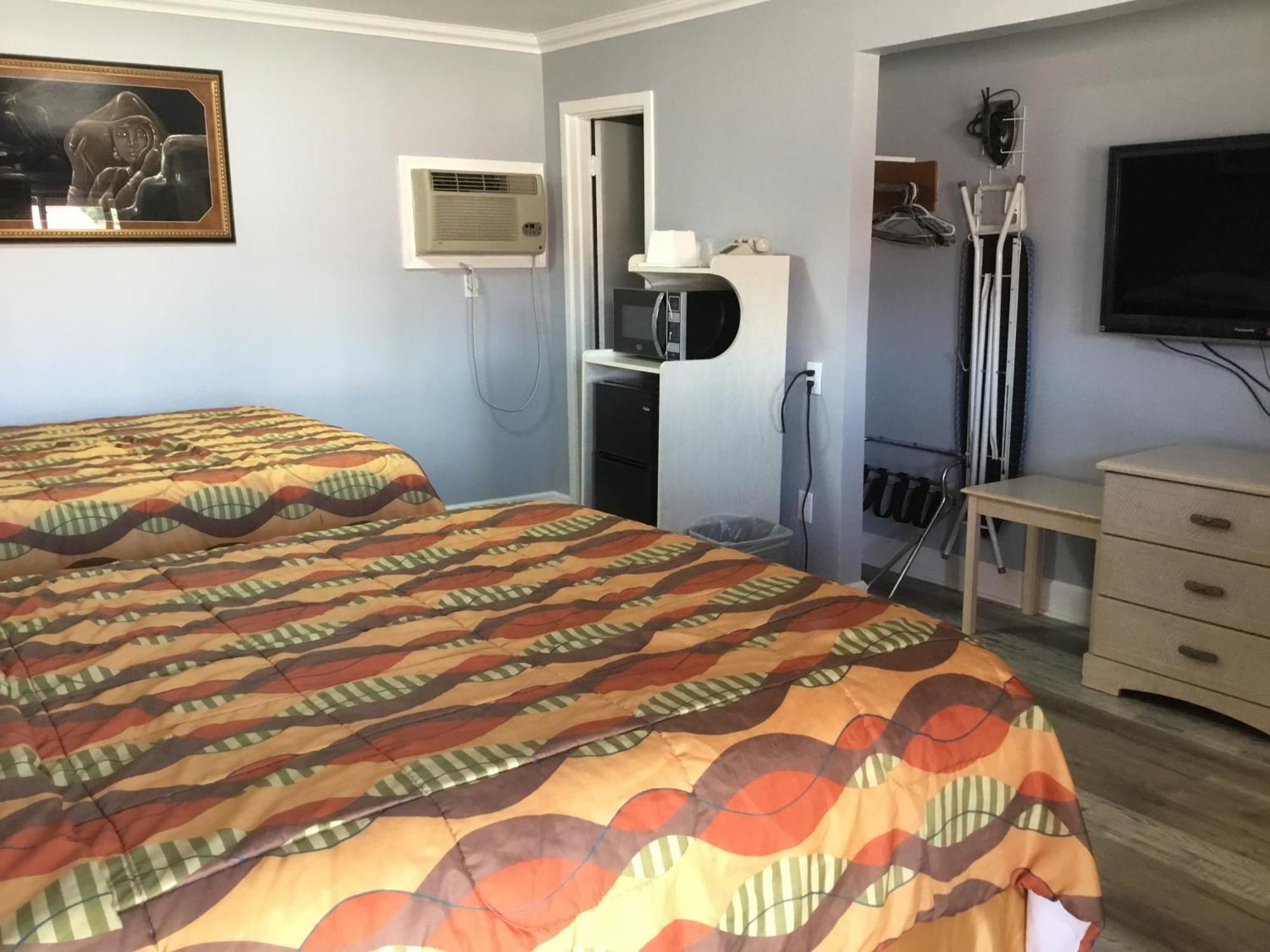 Budget Inn Plainview Екстериор снимка